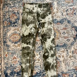 Lululemon Align Set- 28inch leggings and Align Bra